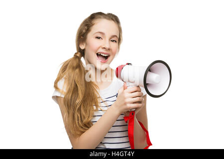 Ragazza adolescente urlando nel megafono Foto Stock