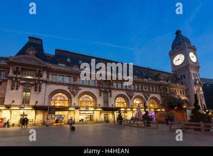 Stazione di Lyon, Parigi, Ile-de-France, Francia Foto Stock