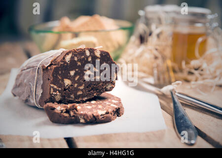 Salumi tipici italiani cioccolato dolce Foto Stock