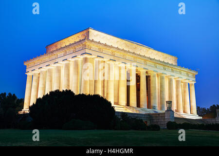 Abramo Lincoln Memorial in Washington, DC di sera Foto Stock