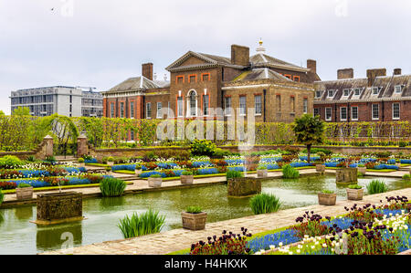 Vista di Kensington Palace a Londra - Inghilterra Foto Stock