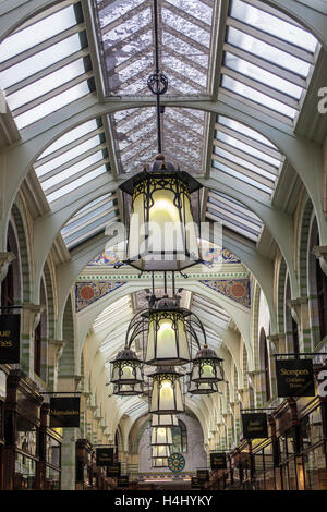 Il Royal Arcade Norwich Foto Stock