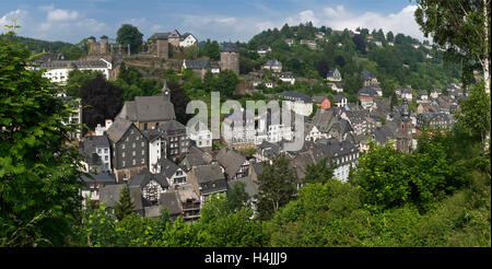 Monschau panorama cittadino, Renania settentrionale-Vestfalia Foto Stock