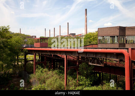 Zeche Zollverein, ex miniera di carbone, Sito Patrimonio Mondiale dell'UNESCO, Essen, la zona della Ruhr, Renania settentrionale-Vestfalia Foto Stock