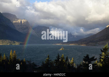 Santa Maria lago nel Parco Nazionale di Glacier, Montana, USA Foto Stock