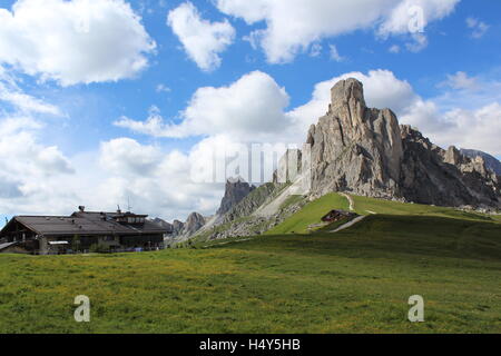 Alto Adige Dolomits, Passo Falzarego, paesaggio delle Dolomiti Foto Stock