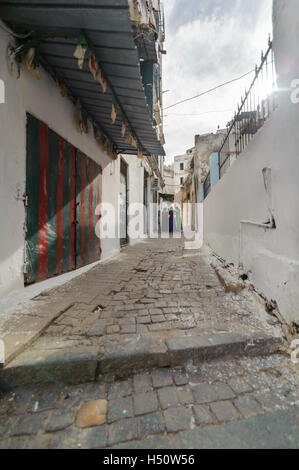 Una parte antica della città vecchia di Algeria, chiamato casbah(kasaba).La città vecchia è a 122 metri (400 ft) sopra il livello del mare. Foto Stock