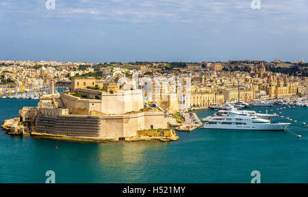 Vista del Dockyard Creek a La Valletta - Malta Foto Stock