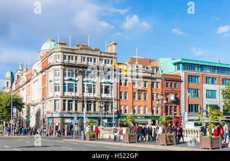 O'Connell Bridge City Center Dublino Irlanda Europa UE Foto Stock