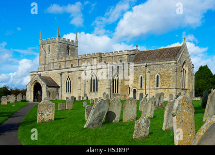 Chiesa di Santa Maria, nel villaggio di Woodnewton, Northamptonshire, England Regno Unito Foto Stock