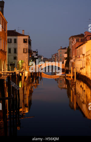 Barche sul Canale Vena canal, sera, Chioggia, Laguna, Veneto, Italia, Europa Foto Stock