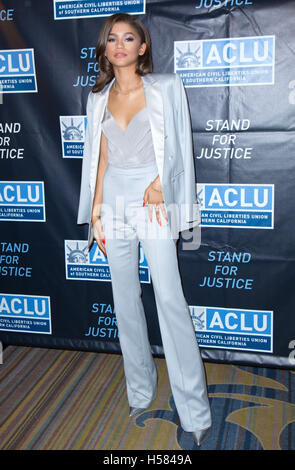 Zendaya assiste 2015 ACLU della California del Sud Bill of Rights cena presso il Beverly Wilshire Hotel il 8 novembre 2015 a Beverly Hills, in California, Stati Uniti d'America Foto Stock