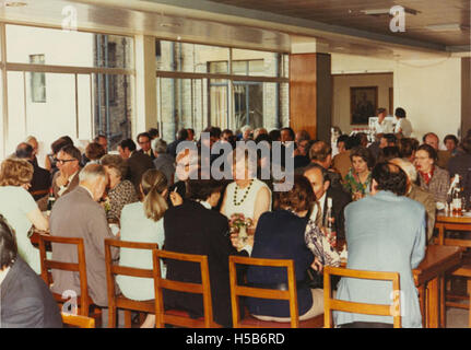 Senior sala comune il pranzo e la presentazione di Sir Walter e Lady Adams, 5 giugno 1974 Foto Stock