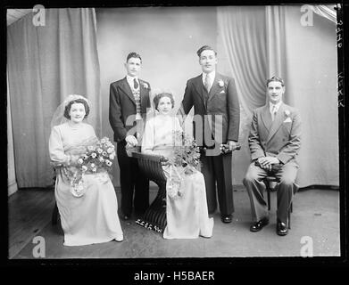 Questa fotografia mostra un individuo di nome Kerr, il cui sfondo o contesto non è immediatamente identificabile. La fotografia sembra essere un ritratto o un'immagine storica di Kerr. Foto Stock