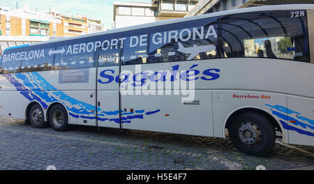 Trasferimento in bus da Barcellona all'Aeroporto di Girona Foto Stock