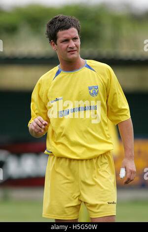 Redbridge 1 Barking & East Ham United 1 - amichevole a Oakside - 30/07/05 - rivali locali Redbridge e Barking si dividono il bottino in un contesto altamente competitivo pre-stagione incontro Foto Stock
