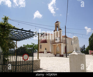 Ingresso al Saint Kiriaki Chiesa Ortodossa, xantati Corfu Grecia Foto Stock