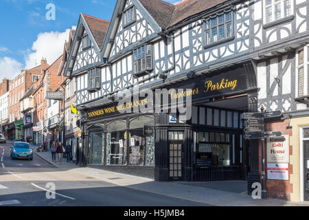 I conciatori commercianti di vino in Wyle Cop, Shrewsbury, Foto Stock