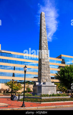 Il Mariagrazia Baird Vance Memorial situato in N. Pack Square nel centro cittadino di Asheville NC Foto Stock