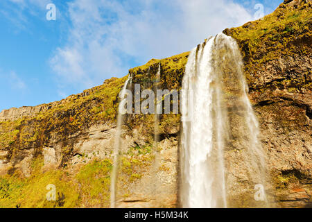 Seljalandsfoss cascata, a sud dell'Islanda, del Nord Atlantico, Europa Foto Stock