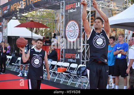 (L-R) Jerry Ferrara e Josh Duhamel al 2015 Nike Basketball 3on3 torneo in L.A. Vivere il 7 agosto 2015 a Los Angeles Foto Stock