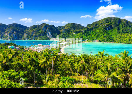 Thailandia, Phi Phi Don island, provincia di Krabi. Foto Stock