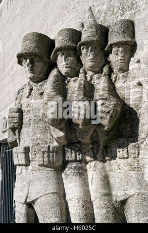 Il '39er Memorial', dal luglio 1939, il 39th Fusilier Regiment a Reeser Platz, Duesseldorf, nella Renania settentrionale-Vestfalia Foto Stock