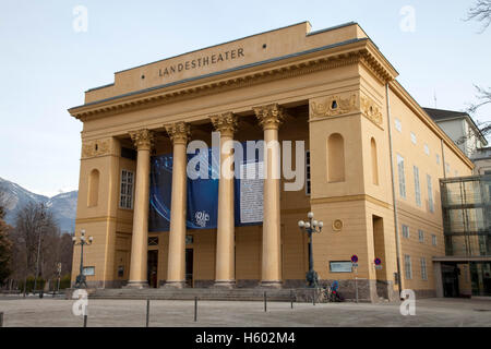 Teatro di Stato, centro storico, capoluogo Innsbruck in Tirolo, Austria, Europa Foto Stock