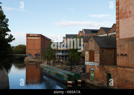 Nottingham canal e British Waterways edificio. In Nottingham, Inghilterra. Il 19 ottobre 2016. Foto Stock