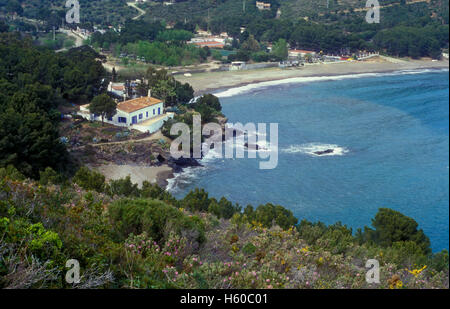 A sinistra El Bulli ristorante.a Cala Montjoi. Le rose.Girona.Catalonia.Spagna Foto Stock