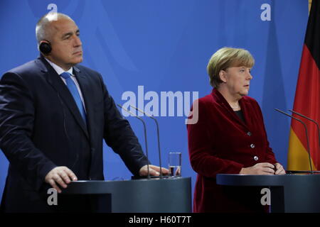 Il Primo Ministro di Bulgaria Boyko Borisov per la visita ufficiale al Cancelliere Mekel, Dicembre, XV 2014 a Berlino, Germania. Foto Stock