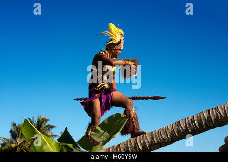 Aitutaki. Isole Cook. Polinesia. Oceano Pacifico del sud. Danze polinesiane in Aitutaki Punarei cultura Tours. Questo è un singolare opp Foto Stock