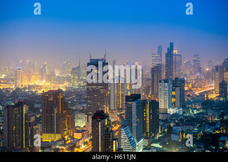 Bangkok City al crepuscolo Foto Stock