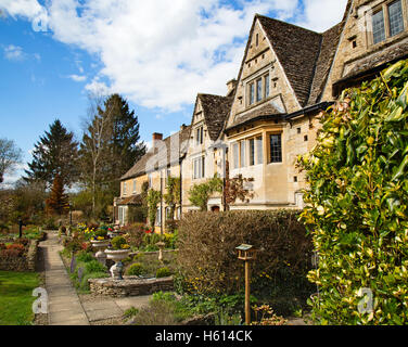 Antico Borgo "Lower Slaughter' nella regione di Cotswolds Foto Stock