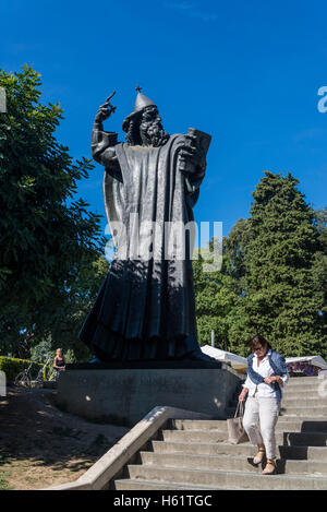 Statua del vescovo Gregorio di Nin nel Parco Giardin da Ivan Mestrovic, Split, Croazia Foto Stock