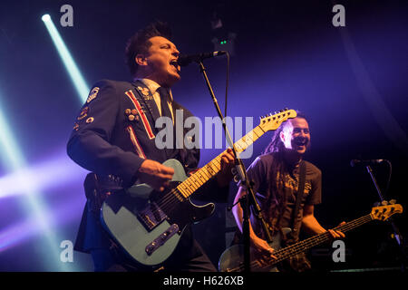 Meno di Jake eseguire a O2 Academy Newcastle upon Tyne, Regno Unito Foto Stock