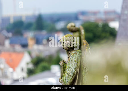 Statua di un angelo su Sint Jan cattedrale, Den Bosch, Paesi Bassi Foto Stock