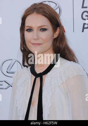 Burbank, CA, Stati Uniti d'America. 22 ottobre, 2016. Darby Stanchfield. Ventiseiesima annuale ambientale associazioni Media Awards tenutosi a Warner Bros Studios. Credito: Birdie Thompson/AdMedia/ZUMA filo/Alamy Live News Foto Stock