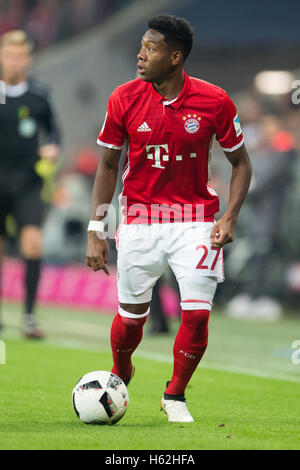 Monaco di Baviera, Germania. 22 ottobre, 2016. Monaco di Baviera David Alaba in azione durante la Bundesliga tedesca partita di calcio tra FC Bayern Monaco e Borussia Moenchengladbach di Allianz Arena di Monaco di Baviera, Germania, 22 ottobre 2016. Foto: Tobias Hase/dpa/Alamy Live News Foto Stock