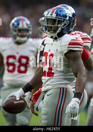 Twickenham, Londra, Regno Unito. 23 Ott, 2016. NFL International Series. New York Giants contro la Rams. New York Giants di sicurezza forte Landon Collins dopo segnando un touch down nel secondo trimestre. Credito: Azione Sport Plus/Alamy Live News Foto Stock