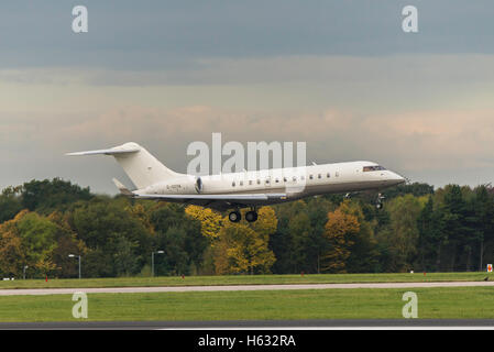 G-GOYA Bombardier BD-700-1A10 Global Express dall'aeroporto di Manchester Inghilterra England.UK. Arrivo Foto Stock