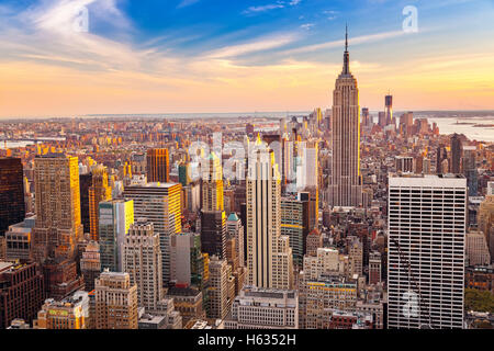 Vista aerea di Manhattan al tramonto Foto Stock