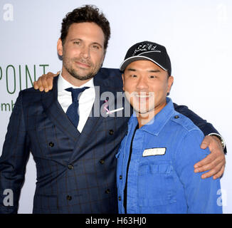 Jeremy Sisto e Gene Hong arriva alla speciale proiezione dell' 'Break Point' alla Cinese TCL 6 teatri a Hollywood Foto Stock