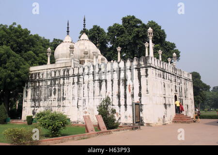 Moti Masjid (Perla Moschea), Red Fort, la Vecchia Delhi, India, subcontinente indiano, Asia del Sud Foto Stock