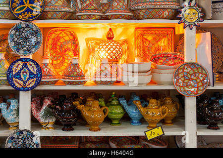 ceramiche in vendita Foto Stock