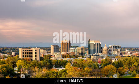 Città di alberi Boise Idaho in autunno Foto Stock