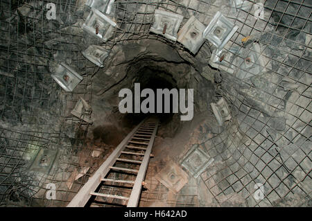 Mina sotterranea Escapeway Tunnel Foto Stock