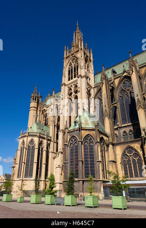 Dalla cattedrale di St-Etienne, Metz, della Mosella, regione della Lorena, Francia Foto Stock
