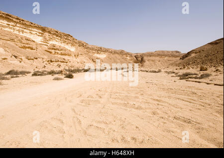 Wadi Degla, essiccato fuori della Valle del Nilo, Egitto, Africa Foto Stock