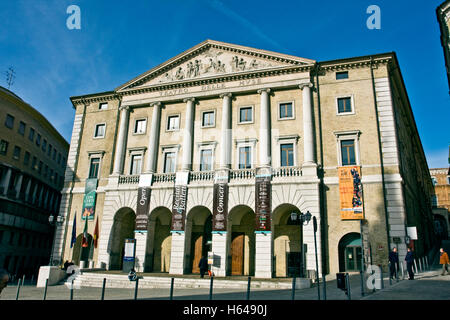 Teatro delle Muse teatro, 1827, il neoclassico, architetto Pietro Ghinelli, Ancona, Marche, Italia, Europa Foto Stock